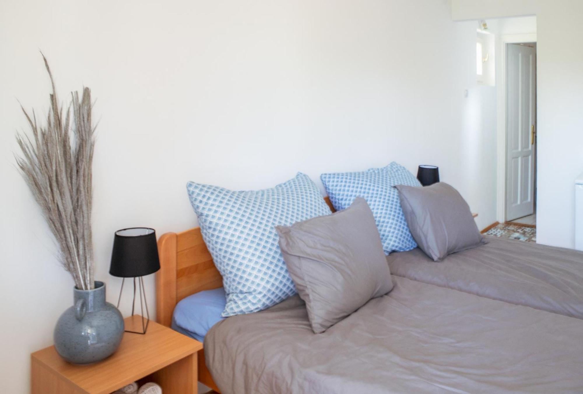 Bella Villa Apartmanhaz Zamárdi Exterior foto